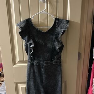 Jealous tomato jumper.